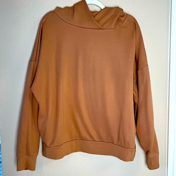 Fabletics, Eco Go-To Pocket Hoodie Size XL - Picture 3 of 5